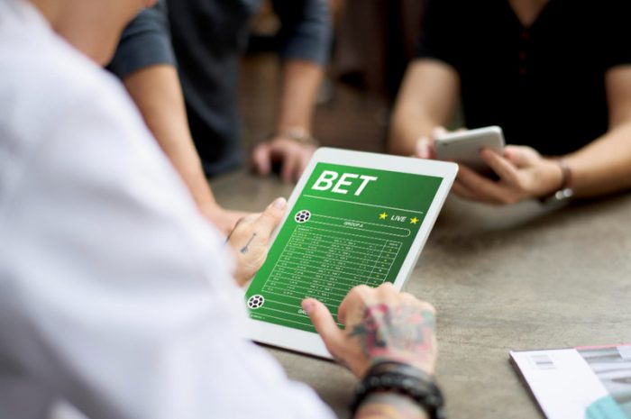 How Asian Gaming Platforms Are Combining Sports Betting and Casino in One Account